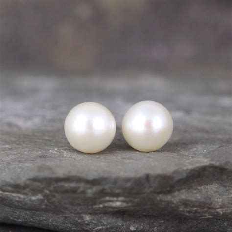 Classic 8mm Pearl Earrings A Second Time