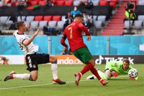 لوف يتباهى باكتشافه مدمر البرتغال. ألمانيا تقلب الطاولة على البرتغال وتفوز برباعية | صحيفة ...