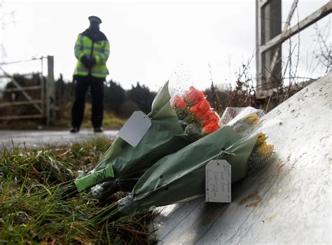 Sarah everard disappeared while walking home, and police later found her body in kent. Reclaim These Streets: Sarah Everard vigil organisers seek ...
