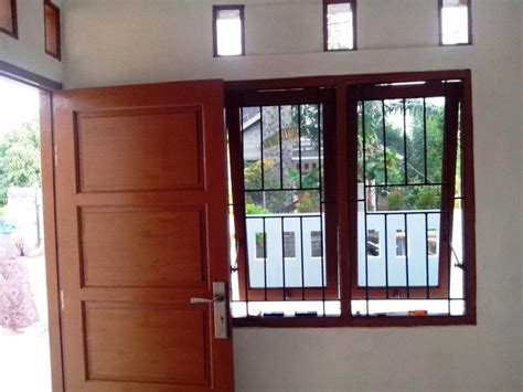 Sementara rumah modern yang minimalis biasanya banyak menggunakan teralis besi behel berbentuk untuk memudahkan anda dalam memilih teralis jendela, berikut adalah daftar harga teralis jendela terbaru 21+ Info Terbaru Teralis Pintu Model Terbaru