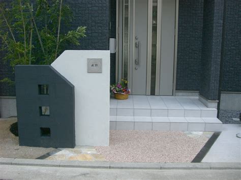 玄関アプローチを斜めにデザイン | 広島県｜外構 エクステリア｜わが家いいにわ