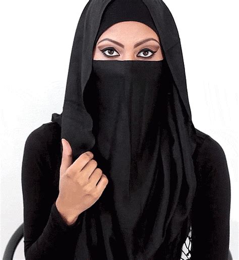 Pin By Alejandro Conde On Face Veil Hijab Arab Beauty Islamic Clothing