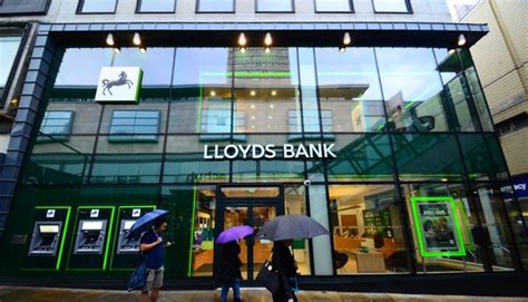 Down the paint is peelin' now and when the chips are down down you gotta lose all feelin' now your head goes round and round. LLoyds Bank Boss Stepping Down in 2021