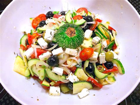Jun 01, 2018 · partysalate zum vorbereiten. Griechischer Salat Viniferia Art (Rezept mit Bild ...