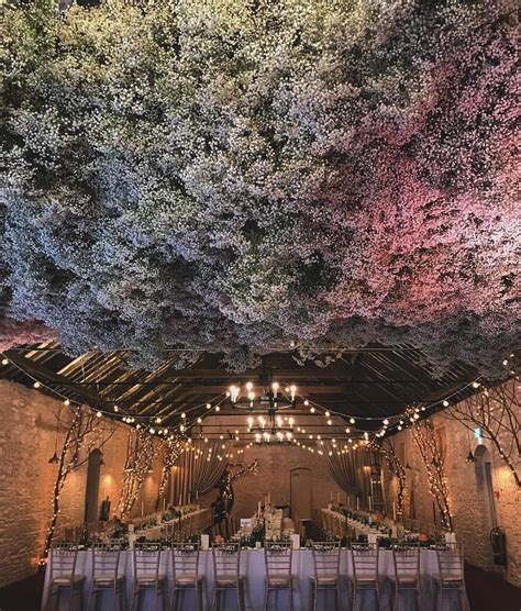 Obsessed With This Flower Ceiling 😍 Flower Ceiling Instagram House