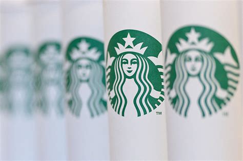 Worlds Largest Starbucks Is Opening In Chicago