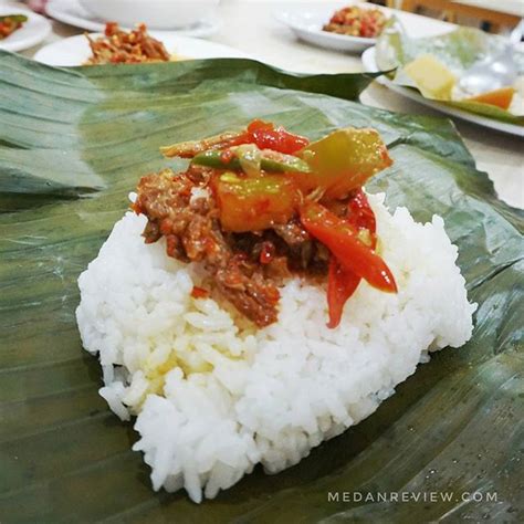 Undangan di selera nusantara nasi putih, sop daging&tulang, ikan asin sambal ijo & nasi. Dapur Bintang Lina - Kuliner Medan dan sekitarnya