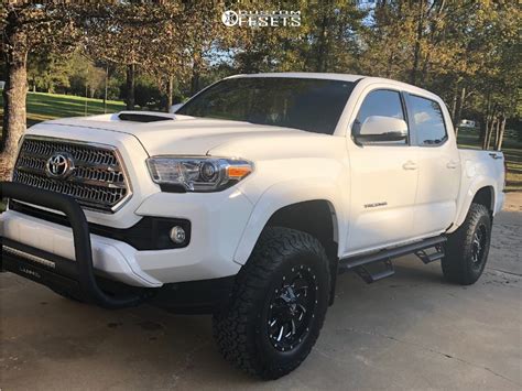 2017 toyota tacoma transmission and drivetrain highlights. 2017 Toyota Tacoma Fuel Cleaver 4 Inch Blocks | Custom Offsets