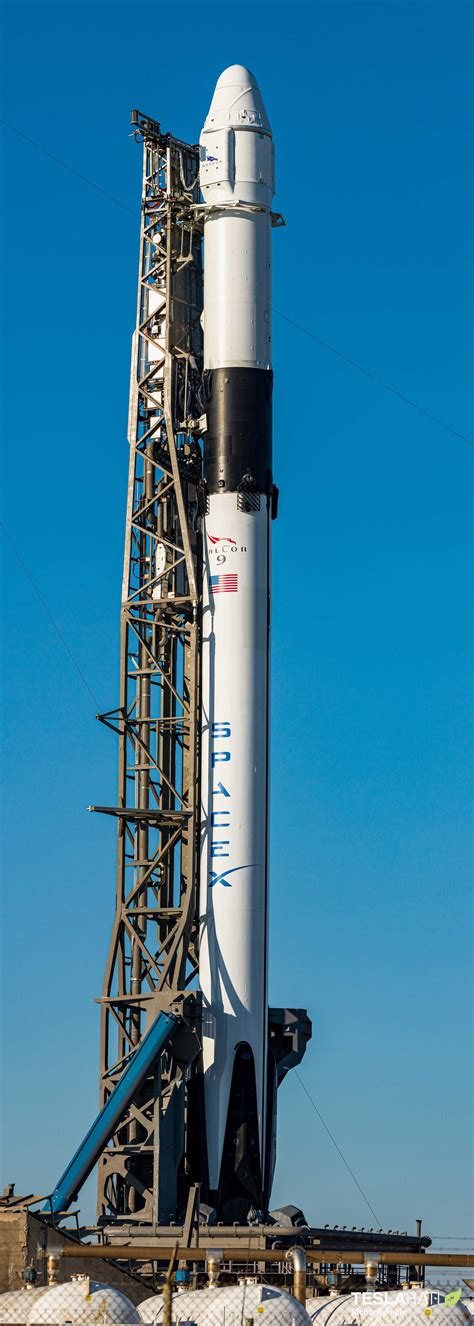After nearly a decade of development, spacex will soon debut the final design of its falcon 9 rocket. SpaceX nails first Falcon 9 booster launch debut in months photos | Forcar Concepts