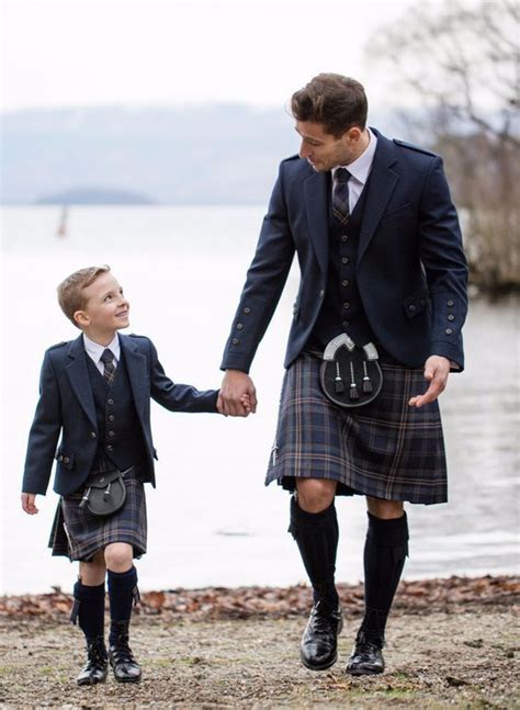 Find over 100+ of the best free raw wedding photos images. Pin von Matilda auf scotland | Tartan-hochzeit, Kilt männer, Britische mode