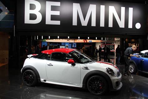 First Look Mini Coupe