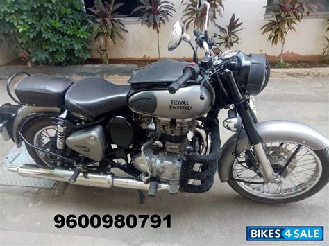 Royal enfield classic continues to sport timeless styling. Used 2017 model Royal Enfield Classic Gunmetal Grey for ...