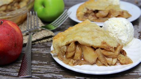 Homemade Apple Pie Recipe All From Scratch