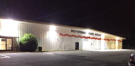 This includes lighting at entrances and exit points as well as general lighting around the perimeter and building exterior. Commercial Outdoor Lighting Charlotte Gastonia NC