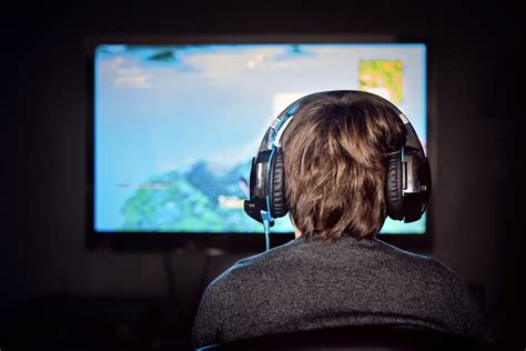 Game Over The Troubling Trend Of Male Gaming Addiction Wfla