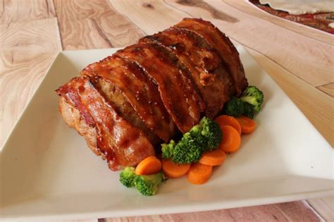 An easy pork loin roast recipe. Simply Saucy Bacon-Wrapped Pork Loin Roast | Kansas Living Magazine