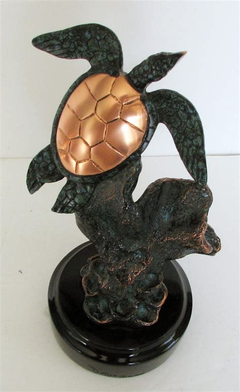Third Hand Shoppe Donjo Sea Turtle Sculpture