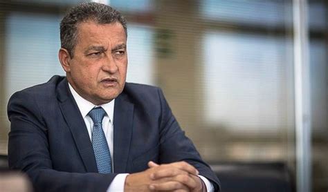 Foi a primeira, desde que o antigo jogador das águias assumiu o cargo de presidente do benfica. Bolsonaro está transformando o Brasil em uma grande ...