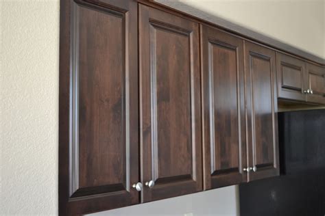 All exposed surfaces are covered including new end panels. Scottsdale Arizona Kitchen Oak Cabinet Refacing