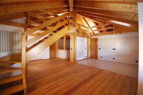 Annunci da privato a privato e di agenzie immobiliari. Appartamento QUADRILOCALE in vendita a Auronzo di Cadore ...