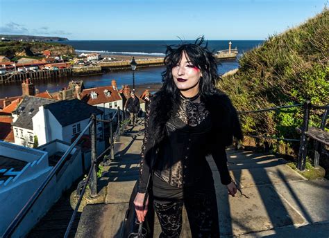 whitby goth weekend 20 grotesquely beautiful photographs from the cobbles of seaside town