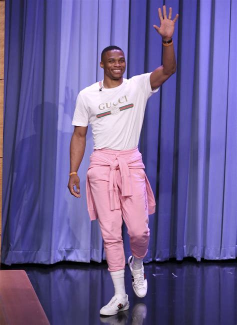 It is august, and russ is wearing monarchs. 25 Outfits That Defined 2017 in 2020 | Westbrook fashion ...