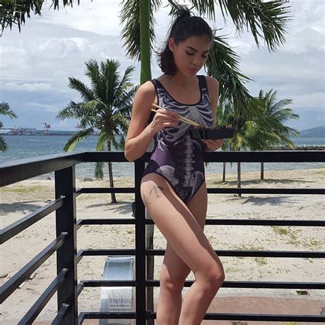 Get It From Babe Rhian Ramos Shares Sexy Picture