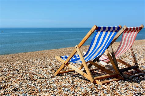 uk-beach-summer-deck-chairs | Carbon Brief