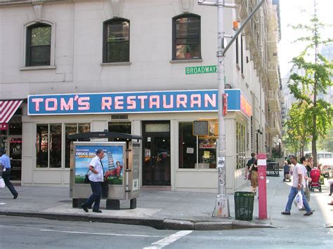 Metacritic tv episode reviews, the dinner party, the gang struggles to find gifts for a dinner party. Seinfeld - Tom's Restaurant | - Tom's Diner - I am sitting ...