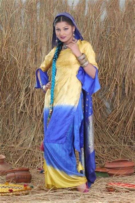 Punjabi Kudi Fashion Wear Dresses Chudidaar