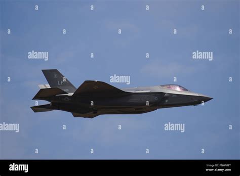 Lockheed F 35 Lightning Ii High Resolution Stock Photography And Images