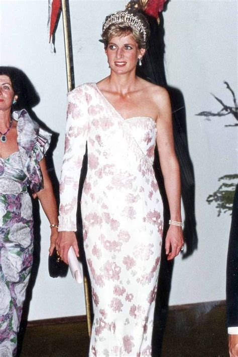 To Honour Princess Dianas 60th Birthday Here Are All The Fashion