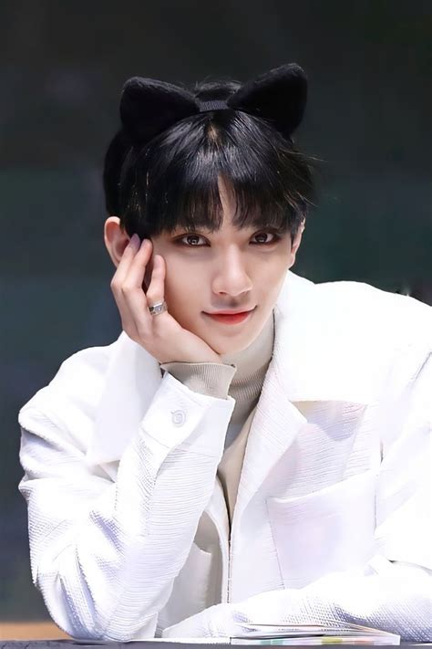 Seventeen during japan's fan signing event (behind the scenes). ジョシュア 高画質 | Seventeen ジョシュア, ジョシュア, 美少年 画像