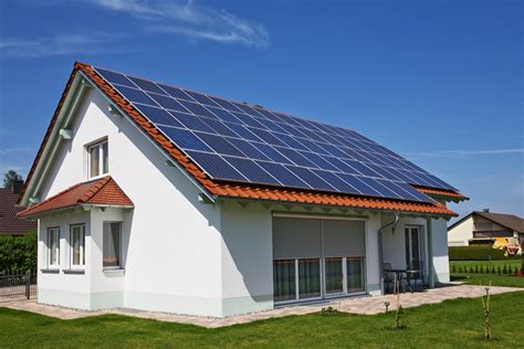 ¿cómo Funciona Un Sistema Fotovoltaico De Autoconsumo Helioesfera