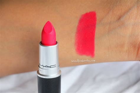 Mac Lipstick In Relentlessly Red Review Lips N Berries