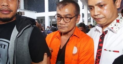 Keponakan dari ashanty, millen cyrus, diamankan oleh pihak kepolisian pada minggu, 22 november 2020 di sebuah hotel kawasan jakarta utara. Tertangkap Narkoba Lagi, Tio Pakusadewo Terancam 20 Tahun ...