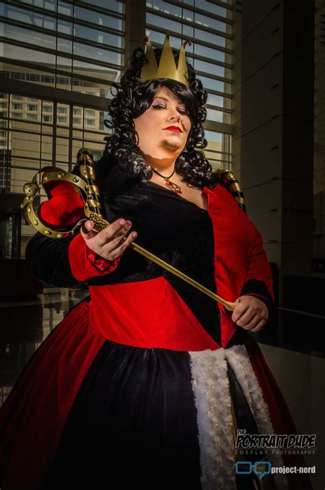 As the red queen and the knave of hearts are carried off to their exile, the red queen repeatedly shouts he tried to kill me while the knave of hearts begged for the white queen to have him killed. Queen of Hearts Cosplay Gallery - Project-Nerd