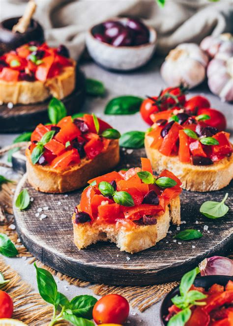 Vegan Bruschetta Recipe Easy Tomato Garlic Crostini Bianca Zapatka