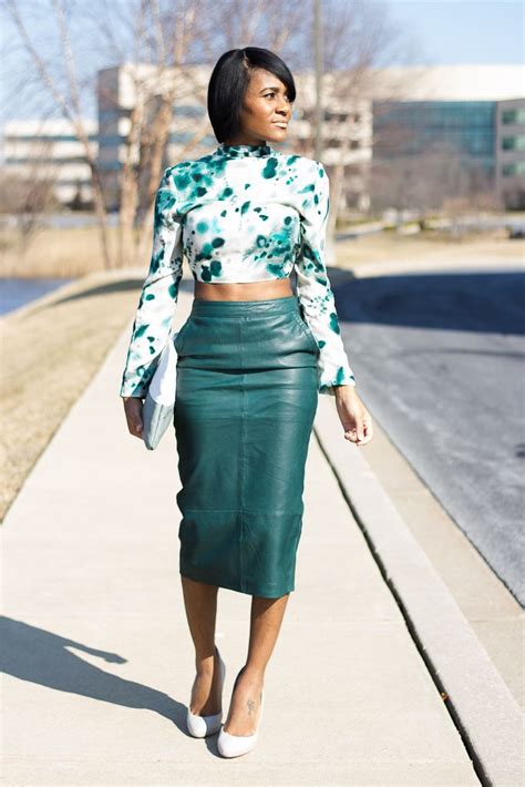 Pretty Ideas How To Style A Leather Skirt