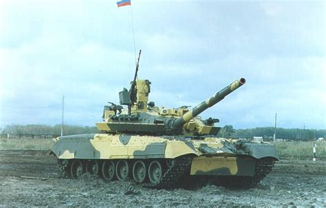 Военное оружие и армии Мира Основной боевой танк Т 80Б