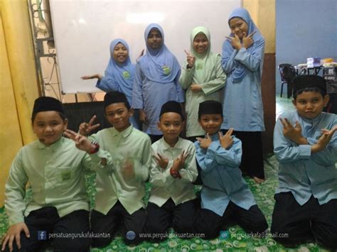 Savesave doa majlis jamuan akhir tahun for later. Majlis Jamuan Akhir Tahun dan Penyampaian Hadiah 2016 KAFA ...
