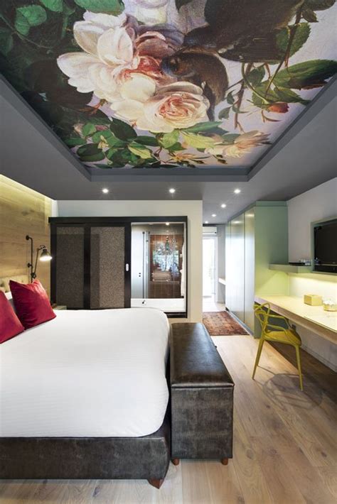 When decorating our homes, for some reason, the ceiling seems to always get neglected. 28 Bold Ceiling Decor Ideas That Completely Change The ...
