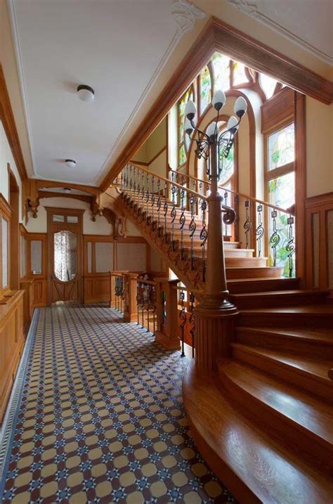 Warming modern spaces with soothing lighting. Modern Art Design Nouveau in Moscow - Luxury Homes ...