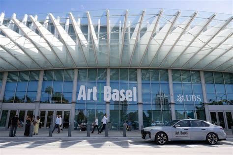 Art Basel Miami Beach 2023 Guide