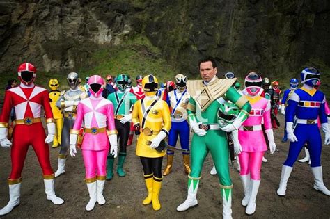 Power rangers megaforce cast sdcc 2013 interview. Digital-Ranger's Blog: Power Rangers Super Megaforce final ...