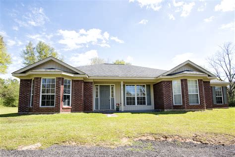 One Of The Coziest Homes For Sale In Bay Minette Alabama Jwre