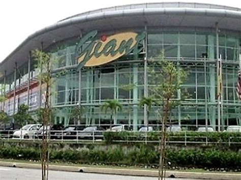 See more ideas about giant hypermarket, hypermarket, subang jaya. Giant Hypermart Bandar Kinrara | Shopping in Puchong, Selangor