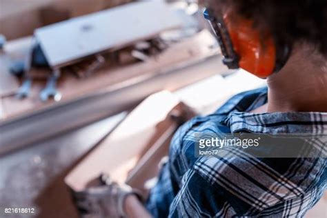 Girl Grinding Girl Photos Et Images De Collection Getty Images