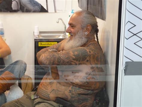 Loco escrito — mujer fantasía 03:56. ELIAS GOROSTIAGA: ALBERTO GARCIA-ALIX en la TATTOO EXPO 2012