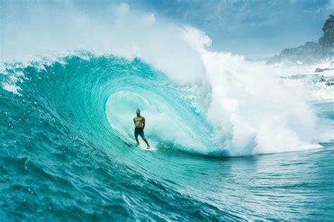 The Most Striking Surf Photos Of 2018 Surfer Magazine